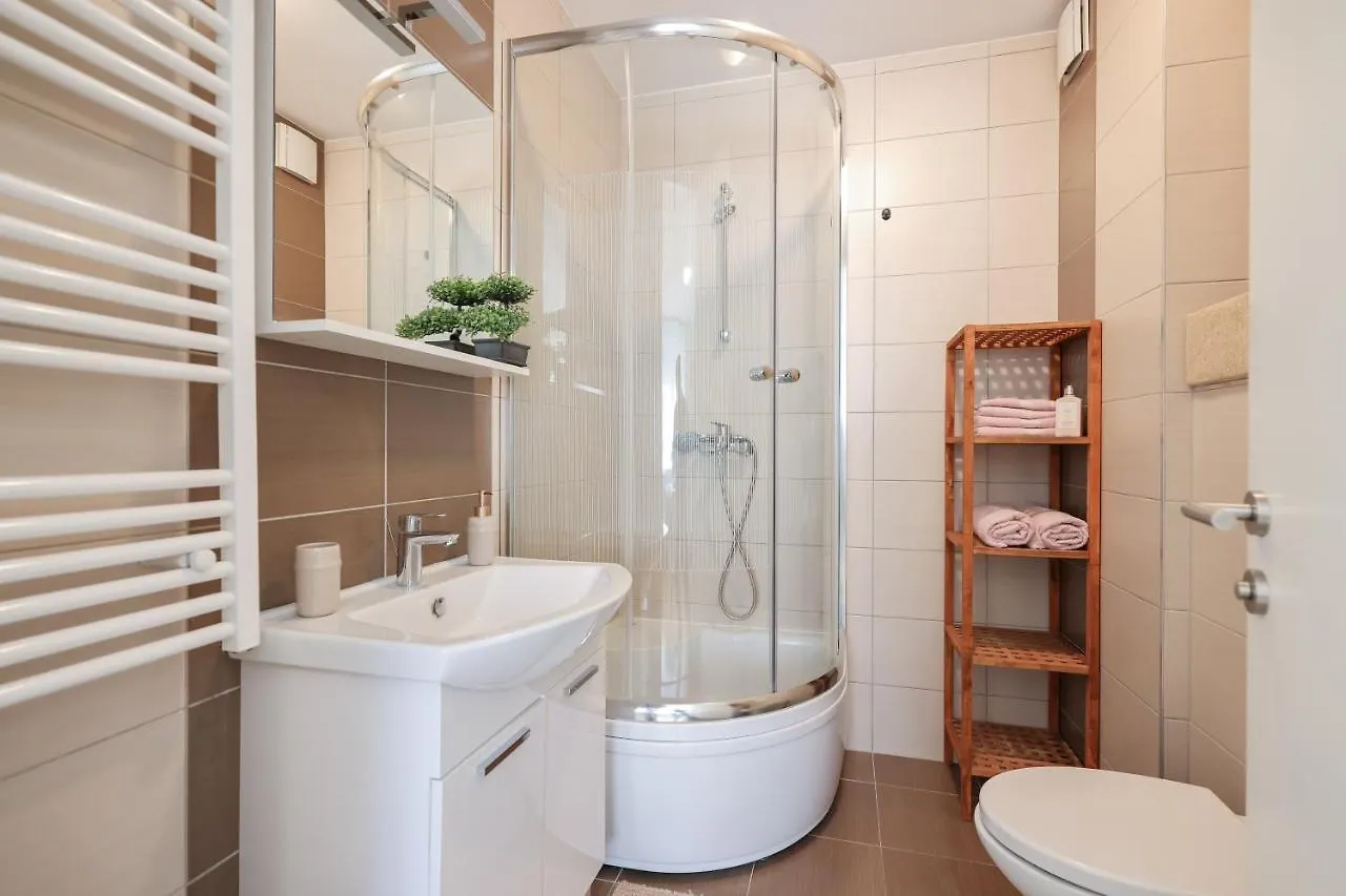 Cozy Niko Apartment - Private Parking And Balcony Zadar Croatia