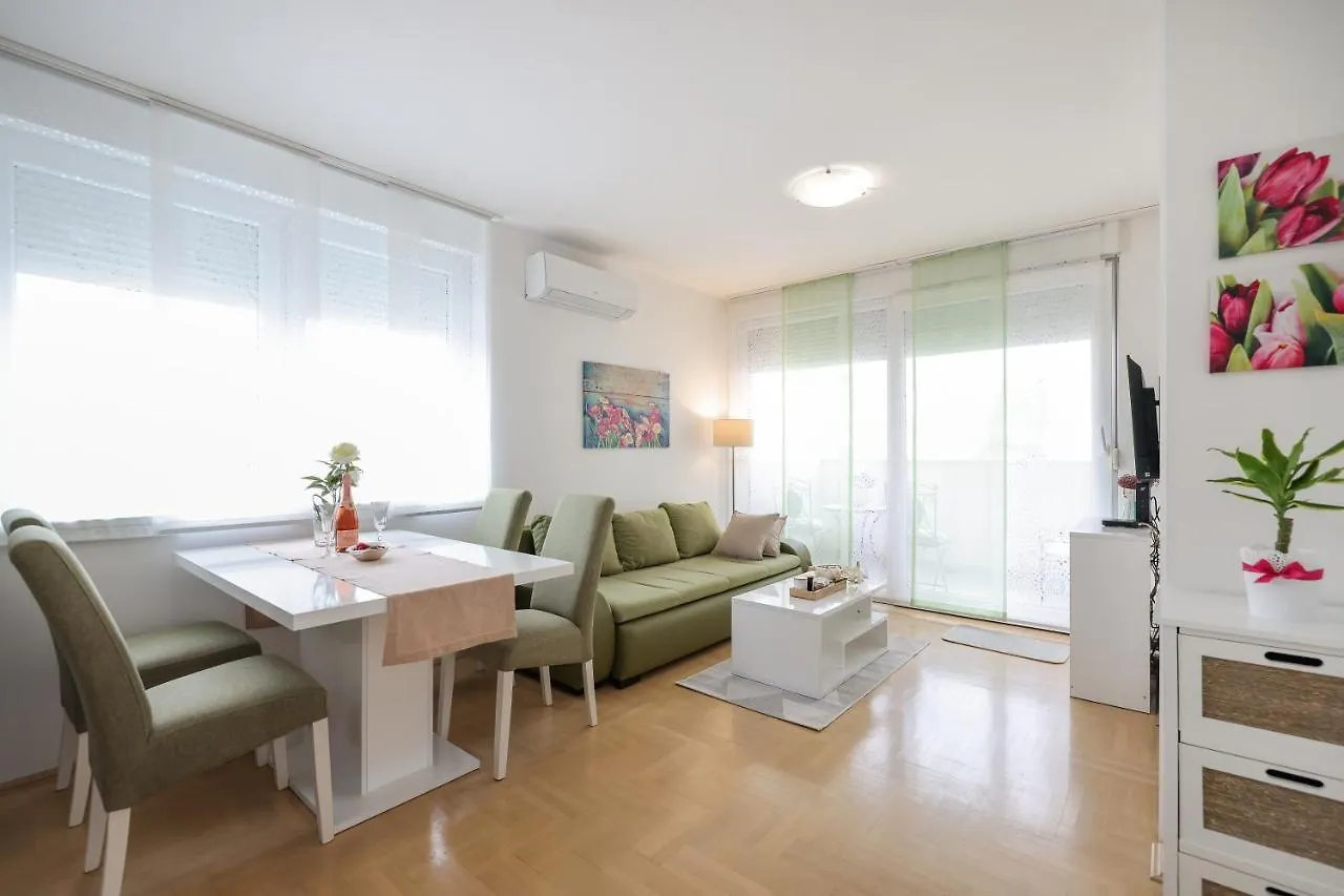 Cozy Niko Apartment - Private Parking And Balcony Zadar 0*,