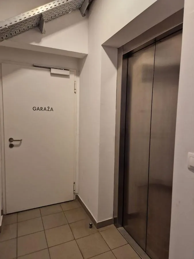 Cozy Niko Apartment - Private Parking And Balcony Zadar